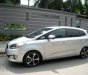 Kia Rondo 2.0AT 2017 - Cần bán xe Kia Rondo 2017 số tự động màu bạc