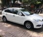 Ford Focus 2010 - Bán Ford Focus đời 2010, màu trắng, nhập khẩu nguyên chiếc