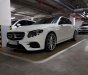 Mercedes-Benz E class E300 AMG 2017 - Cần bán xe Mercedes E300 AMG đời 2017, màu trắng