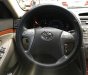 Toyota Camry 2.4G 2011 - Bán Toyota Camry 2.4G năm 2011, màu đen xe gia đình