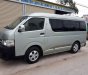 Toyota Hiace 2011 - Cần bán Toyota Hiace năm sản xuất 2011, màu xanh lam, giá tốt