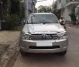 Toyota Fortuner v 2010 - Bán Toyota Fortuner v sản xuất năm 2010, màu bạc xe gia đình