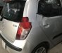 Hyundai i10 2008 - Cần bán lại xe Hyundai i10 sản xuất 2008, màu bạc xe gia đình