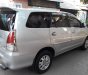 Toyota Innova G 2011 - Cần bán gấp Toyota Innova G đời 2011, màu bạc 