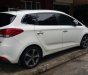 Kia Rondo 2016 - Cần tiền gấp bán Kia Rondo 2016 at trắng xe rất ít đi như mới