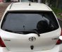 Toyota Yaris 2010 - Cần bán gấp Toyota Yaris đời 2010, màu trắng, nhập khẩu nguyên chiếc số tự động
