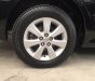 Toyota Corolla altis 2012 - Cần bán lại xe Toyota Corolla altis đời 2012, màu đen số sàn, 530tr