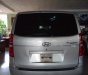 Hyundai Starex 2009 - Bán Hyundai Starex đời 2009, màu bạc, xe nhập