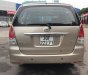 Toyota Innova 2.0 G 2012 - Bán xe Toyota Innova 2.0 G sản xuất 2012, màu vàng số tự động 