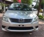 Toyota Innova 2.0E 2014 - Chính chủ bán Toyota Innova 2.0E năm 2014, màu bạc