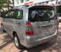 Toyota Innova 2.0E 2014 - Chính chủ bán Toyota Innova 2.0E năm 2014, màu bạc