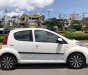 Peugeot 107 2011 - Bán Peugeot 107 nhập mới 2011, số tự động 6 cấp, 4 túi khí an toàn, nội thất xám