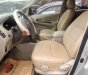 Toyota Innova E MT 2015 - Bán ô tô Toyota Innova E 2015 số sàn 