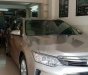 Toyota Camry 2015 - Cần bán gấp Toyota Camry đời 2015, màu bạc chính chủ