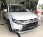 Mitsubishi Outlander 2018 - Bán Mitsubishi Outlander 2.4 CVT- 2 cầu, tặng BHVC, bộ phụ kiện, fim Llumar, sàn Simili, Lh 0907578118