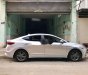 Hyundai Elantra  1.6AT   2016 - Bán Hyundai Elantra 1.6AT, SX 2016, màu bạc 