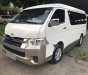 Toyota Hiace 2017 - Cần bán xe Toyota Hiace năm sản xuất 2017, màu trắng, xe nhập như mới