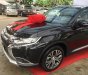 Mitsubishi Outlander 2018 - Bán Mitsubishi Outlander 2.0 Premium, tặng bộ body kits (6 món), BHVC, Film LLumar, sàn simili. LH: 0907578118