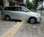 Toyota Innova 2.0E 2015 - Bán Toyota Innova 2.0E đời 2015, màu bạc, giá tốt