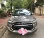 Toyota Innova E 2017 - Bán xe Toyota Innova E 2.0, màu nâu đồng, xe sx 8/2017 tên tư nhân chính chủ 