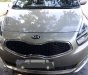 Kia Rondo 2016 - Gia đình cần bán Kia Rondo 2016, số tự động, màu vàng cát, bản mâm mới