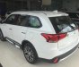 Mitsubishi Outlander 2018 - Bán xe Mitsubishi Outlander 2.0 CVT tặng bảo hiểm vật chất, bộ ghế da khi mua xe trong tháng 6 & 7. LH: 0907578118