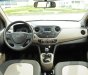 Hyundai Grand i10 2017 - Còn 1 xe màu bạc Hyundai Grand I10 1.0AT, chỉ 375 triệu, có xe giao ngay, hỗ trợ vay ngân hàng