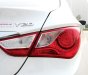 Hyundai Sonata   2010 - Bán Hyundai Sonata sản xuất 2010, màu trắng, xe nhập, 535tr