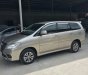 Toyota Innova 2.0E 2016 - Bán Toyota Innova 2.0E, màu nâu vàng số sàn sản xuất 2016, biển tỉnh xe đẹp