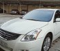 Nissan Altima   2.5S AT  2010 - Cần bán Nissan Altima 2.5S AT 2010, màu trắng như mới