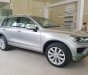 Volkswagen Touareg GP 2016 - Bán Volkswagen Touareg GP, màu xám (ghi), nhập khẩu, giá cực tốt. LH: 0901933522 Vy