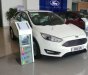 Ford Focus 2018 - Bán xe Ford Focus năm sản xuất 2018, màu trắng, giá tốt