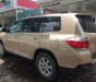 Toyota Highlander LE 2011 - Cần bán gấp Toyota Highlander năm 2011 màu vàng, 1 tỷ 180 triệu, nhập khẩu nguyên chiếc Mỹ, siêu đẹp