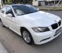 BMW 3 Series 320i 2008 - Cần bán gấp BMW 3 Series 320i đời 2008, màu trắng chính chủ