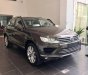 Volkswagen Touareg    2017 - Bán Volkswagen Touareg đời 2017, màu nâu, nhập khẩu nguyên chiếc