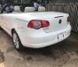 Volkswagen Eos 2006 - Bán xe Volkswagen Eos đời 2006, màu trắng, nhập khẩu, giá chỉ 580 triệu