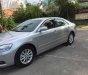 Toyota Camry   2010 - Bán ô tô Toyota Camry năm 2010, màu bạc, xe nhập, giá chỉ 640 triệu