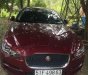 Jaguar XE 2015 - Cần bán lại xe Jaguar XE đời 2015, màu đỏ