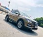 Hyundai Santa Fe     2016 - Bán Hyundai Santa Fe năm 2016, màu nâu