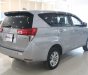 Toyota Innova 2.0MT  2016 - Bán Toyota Innova 2.0MT đời 2016, màu bạc
