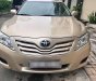 Toyota Camry LE 2010 - Bán xe Toyota Camry LE đời 2010, màu vàng