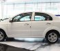 Chevrolet Aveo 2018 - Bán xe Chevrolet Aveo năm 2018, màu trắng, Hòa Bình, giảm tới 60 triệu, + full option, lăn bánh chỉ từ 100 triệu