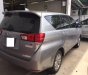 Toyota Innova 2.0E 2018 - Bán Toyota Innova 2.0E đời 2018, màu xám số sàn