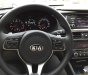Kia Optima ATH 2017 - Bán Kia Optima ATH sản xuất năm 2017, màu trắng, giảm giá lên đên 37tr