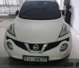 Nissan Juke 2015 - Cần bán gấp Nissan Juke sản xuất năm 2015, màu trắng chính chủ giá cạnh tranh