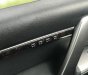 Toyota Land Cruiser  VX V8 2015 - Cần bán xe Toyota Land Cruiser sản xuất 2015 màu đen, nhập khẩu, giá tốt