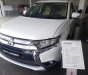 Mitsubishi Outlander 2.0 CVT Premium 2018 - Cần bán Mitsubishi Outlander 2.0 CVT Premium đời 2018, màu trắng