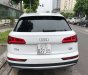 Audi Q5 2.0 2017 - Cần bán Audi Q5 2.0 sản xuất 2017, đăng ký 2018