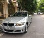 BMW 3 Series 320i 2010 - Bán BMW 3 Series 320i đời 2010, màu bạc như mới, giá chỉ 515 triệu