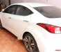 Hyundai Elantra 2014 - Cần bán gấp Hyundai Elantra sản xuất năm 2014, màu trắng, xe đẹp